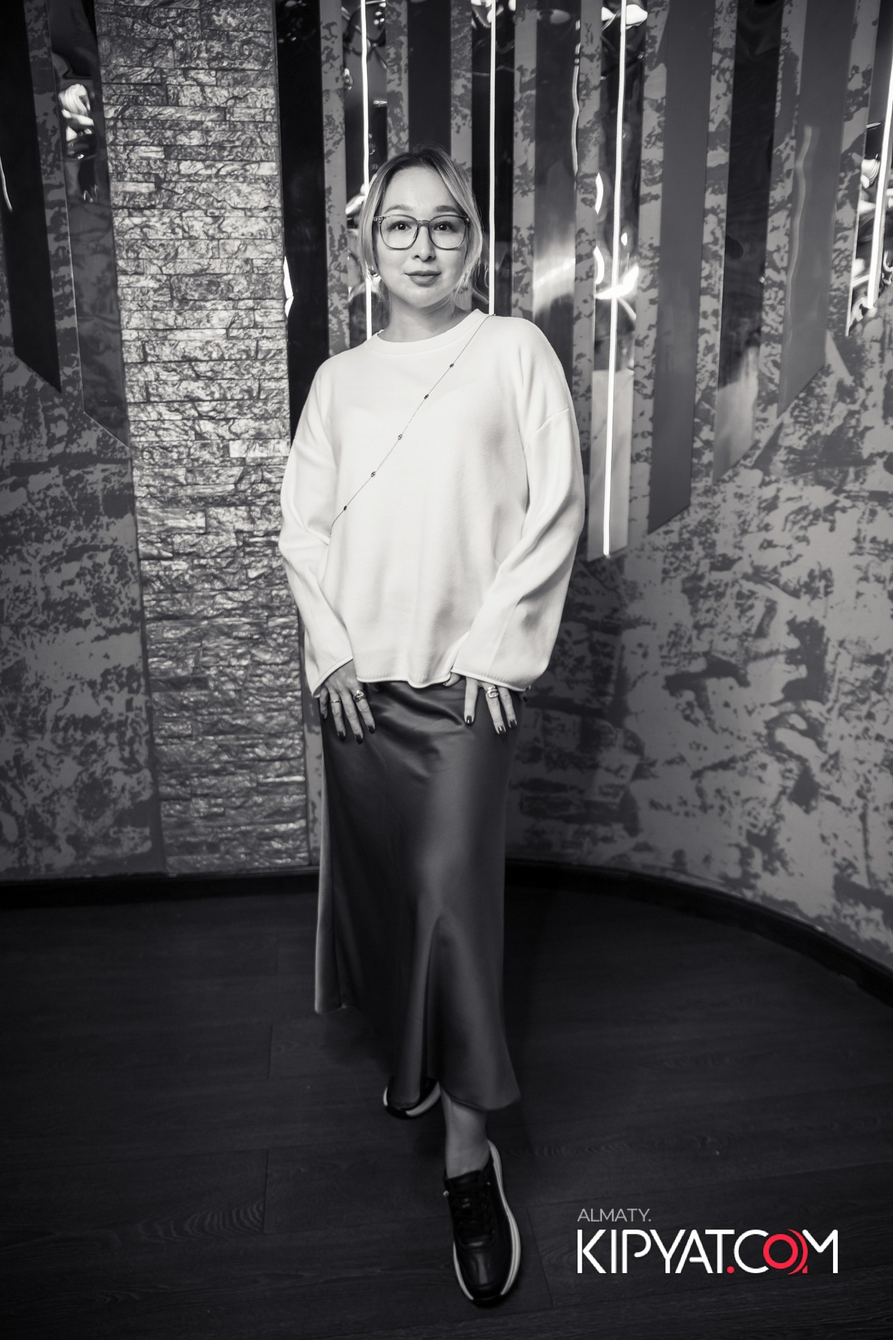 Ухо и медведь на Гагарина. КИПЯТКОМ АЛМАТЫ!