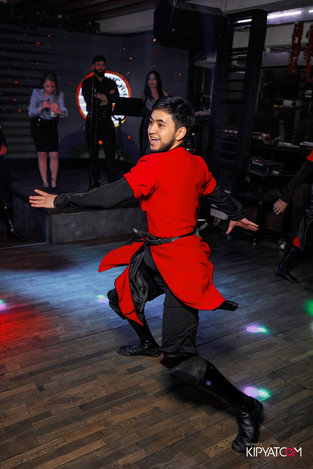 ВАХТАНГУРИ. КИПЯТКОМ АЛМАТЫ!