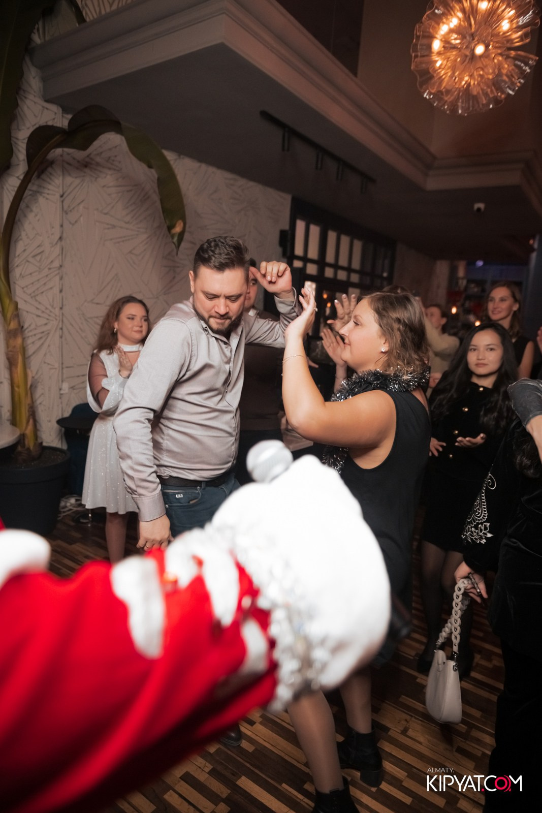 РЕСТОРАН BARFLY. КИПЯТКОМ АЛМАТЫ!