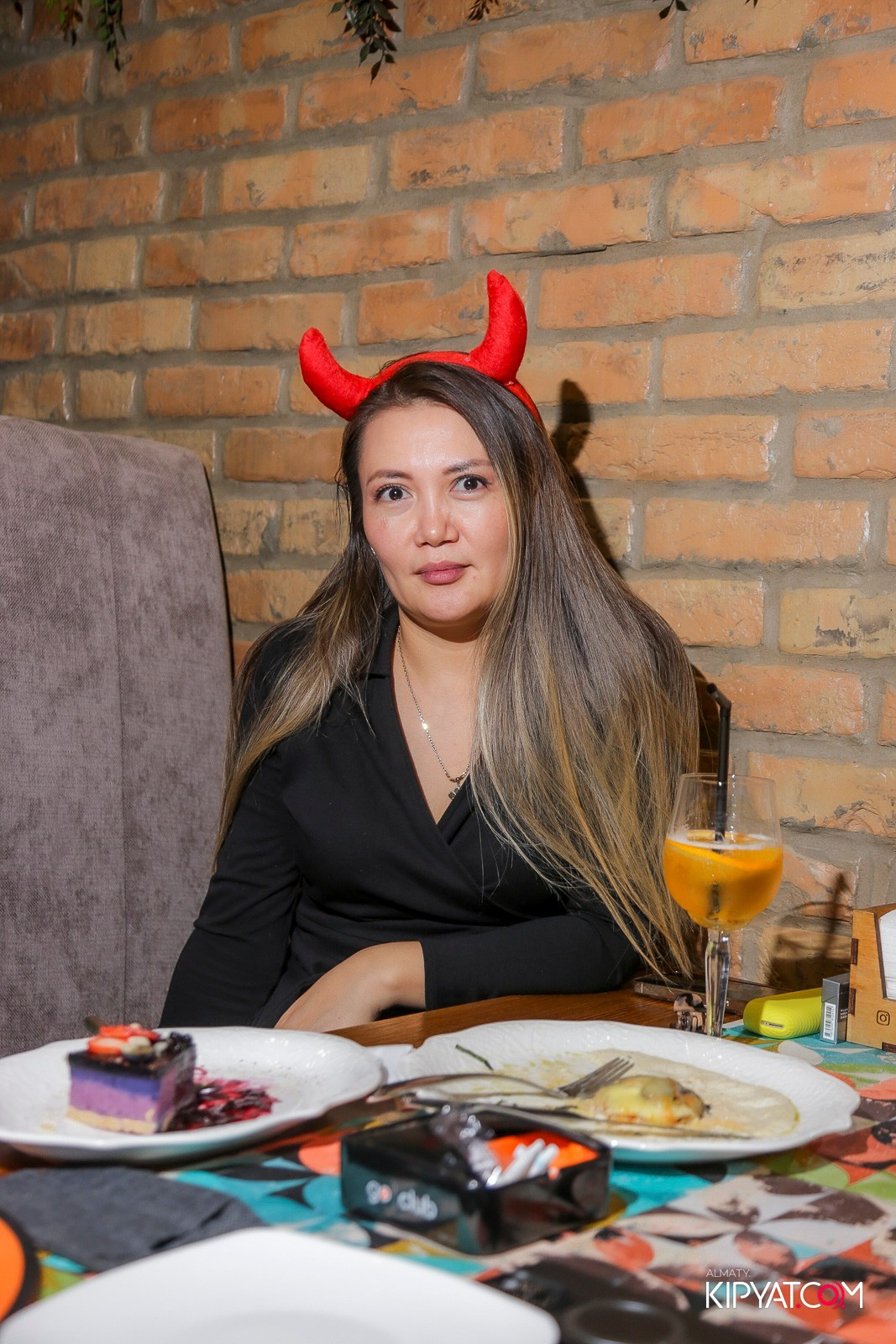 LIFE GRILL CAFE. КИПЯТКОМ АЛМАТЫ!