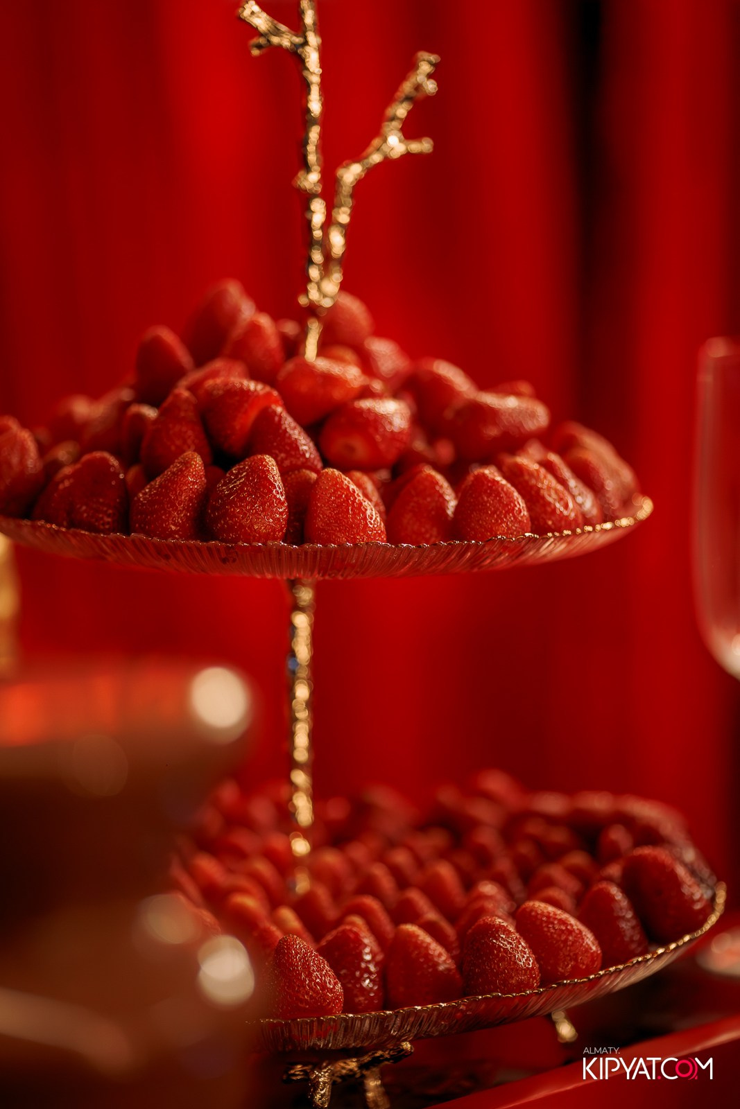 MARUV THE THEATER. КИПЯТКОМ АЛМАТЫ!