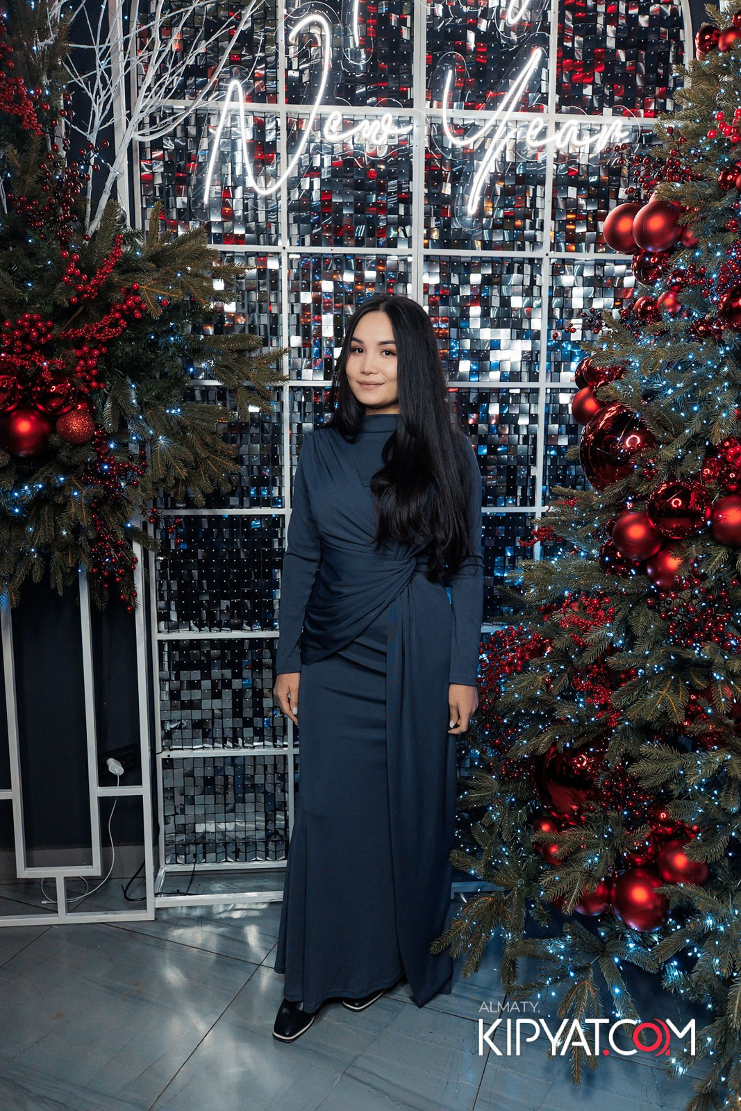 FRIENDS BAR & TERRACE. КИПЯТКОМ АЛМАТЫ!