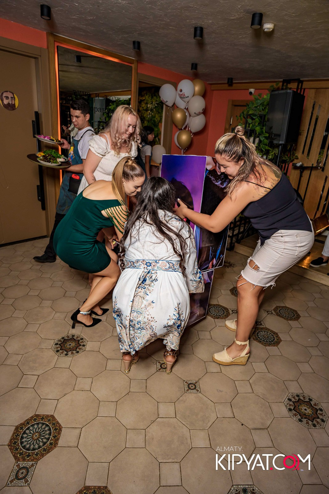 MODI RESTORANCHIK. КИПЯТКОМ АЛМАТЫ!