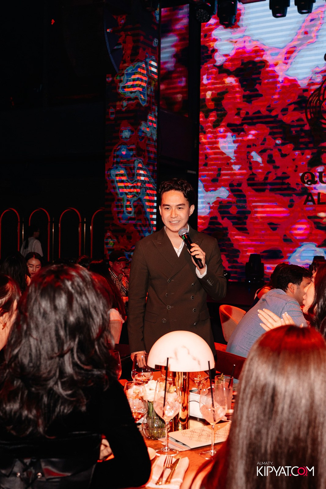 QUEEN. КИПЯТКОМ АЛМАТЫ!