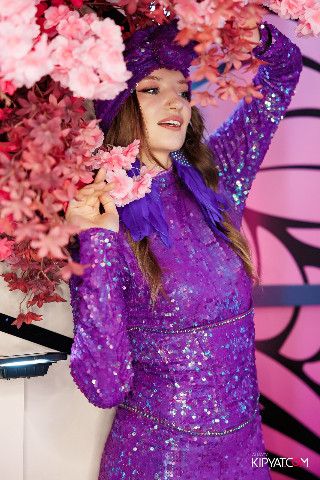 ЗАЯ, НА БИС. КИПЯТКОМ АЛМАТЫ!