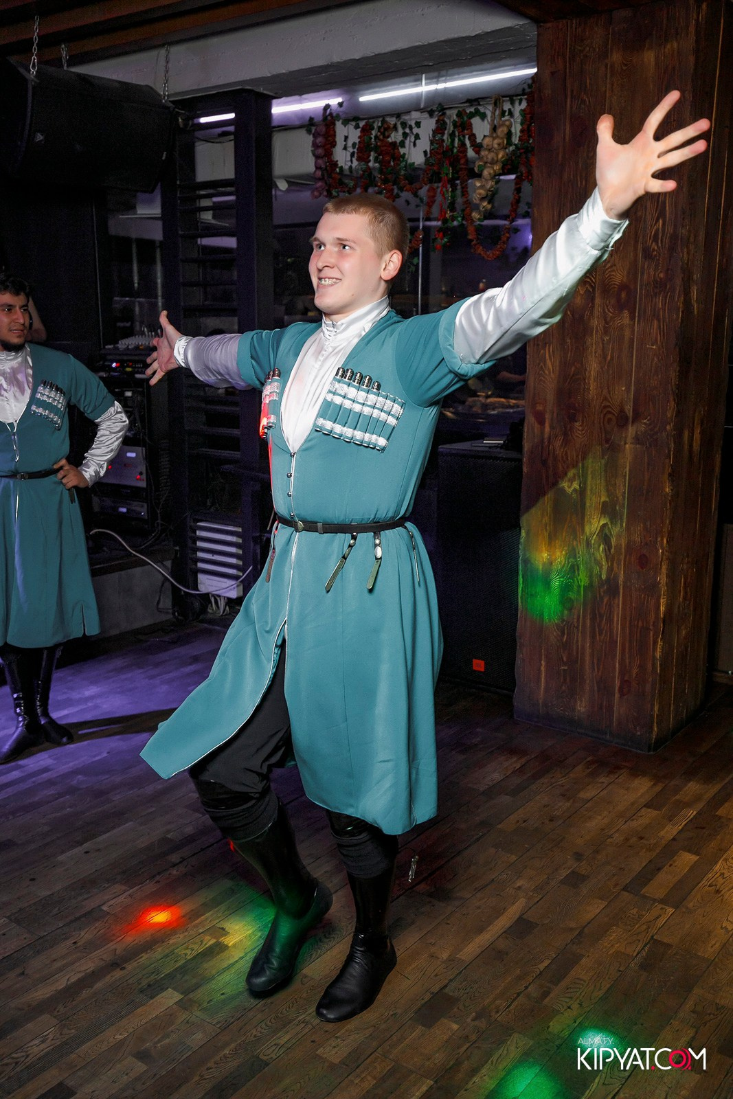 ВАХТАНГУРИ. КИПЯТКОМ АЛМАТЫ!