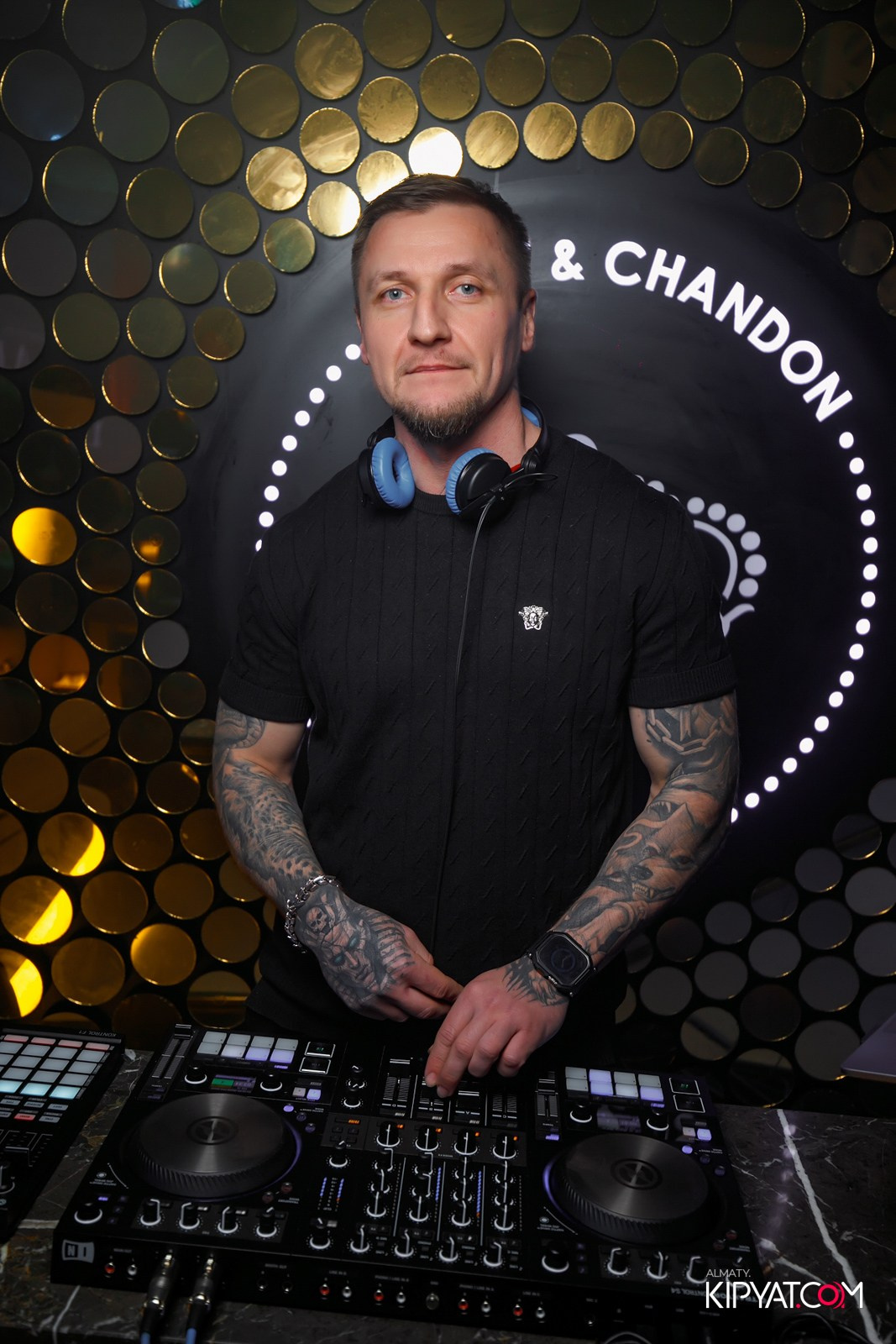 LAUREATE KARAOKE HALL. КИПЯТКОМ АЛМАТЫ!