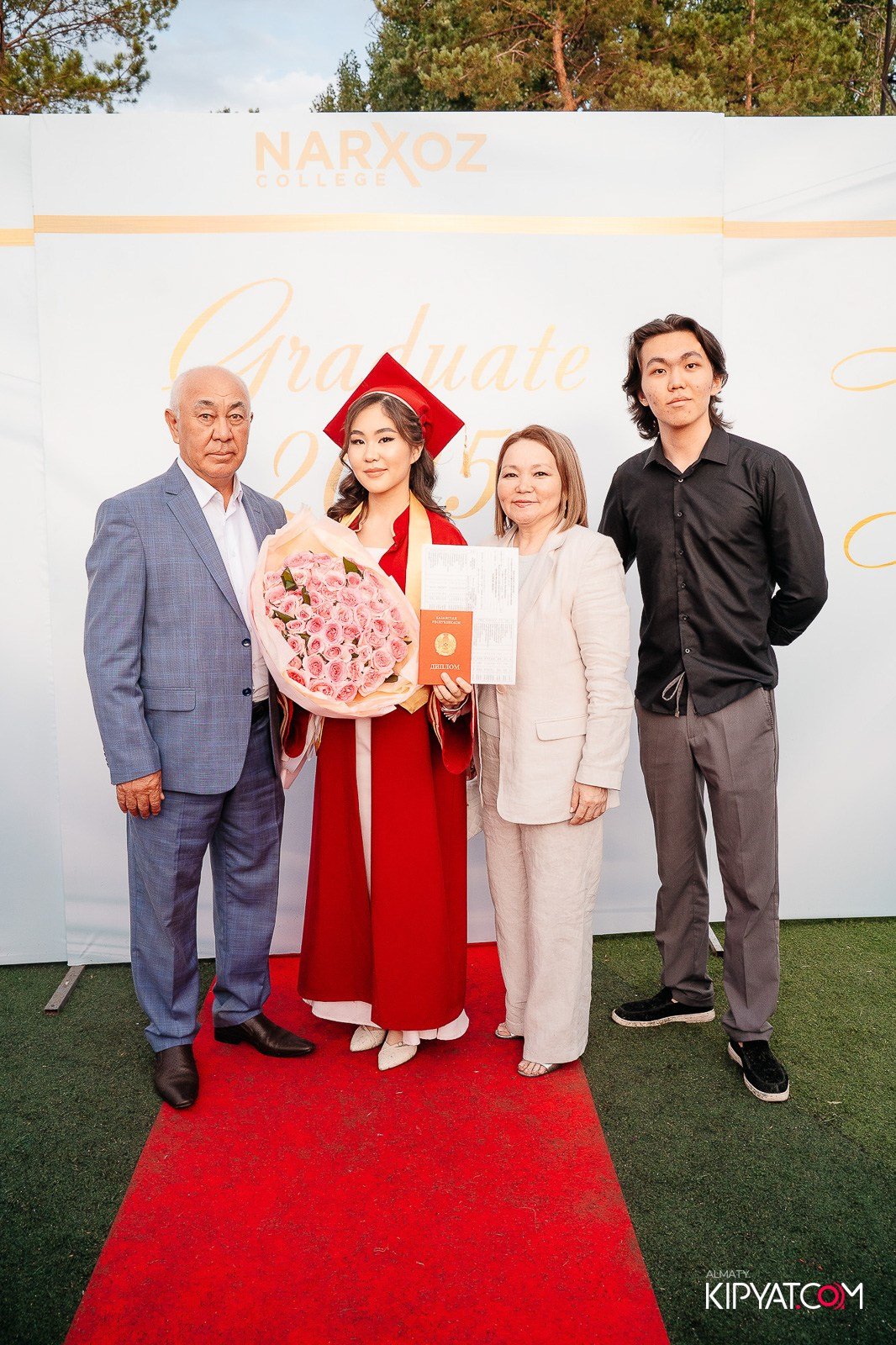 ВРУЧЕНИЕ ДИПЛОМОВ — НАРХОЗ КОЛЛЕДЖ. Part 2. КИПЯТКОМ АЛМАТЫ!