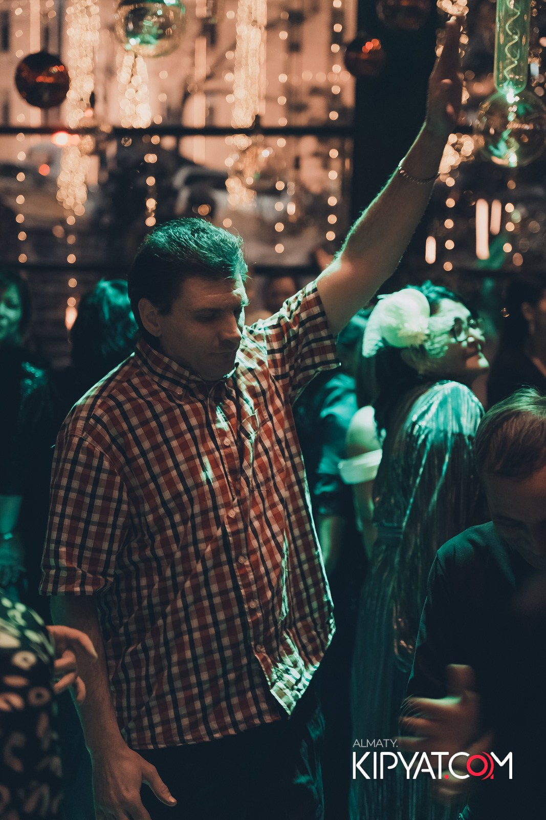 РЕСТОРАН NOODLES. КИПЯТКОМ АЛМАТЫ!