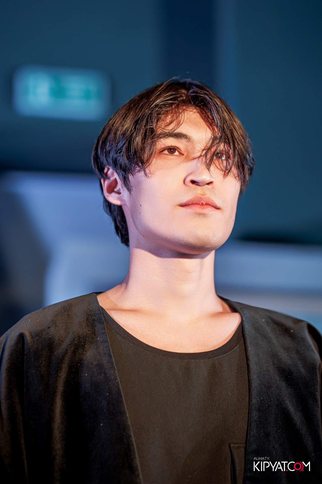 FASHION ПОКАЗ, КАЗАХСКОЙ НАЦИОНАЛЬНОЙ ОДЕЖДЫ. КИПЯТКОМ АЛМАТЫ!