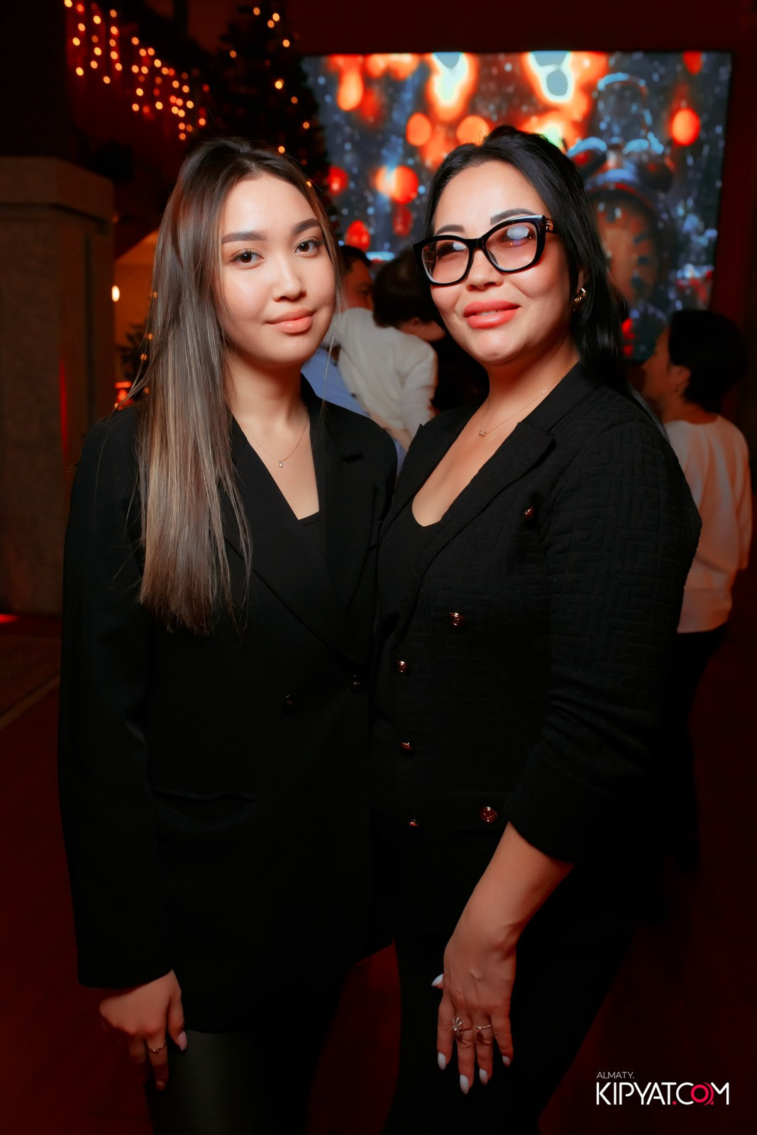 ГРУЗИНСКИЙ ДВОР. КИПЯТКОМ АЛМАТЫ!