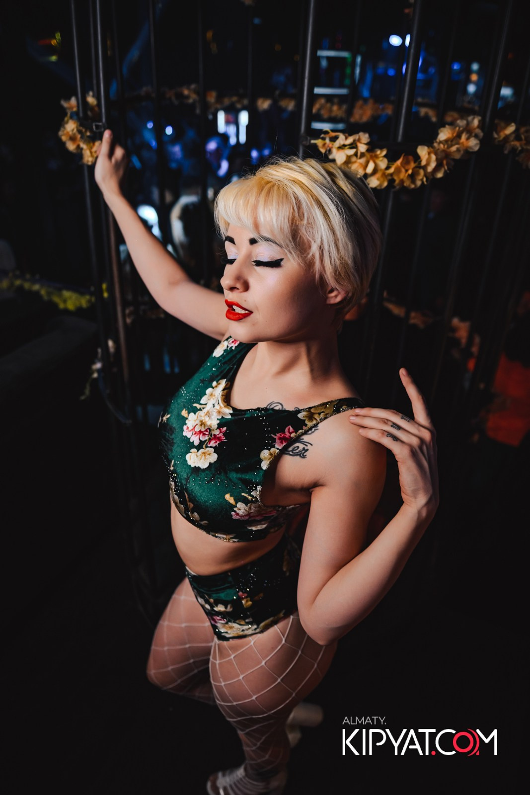 UYAT EMES BAR. КИПЯТКОМ АЛМАТЫ! Фотосъемка мероприятий в Алматы