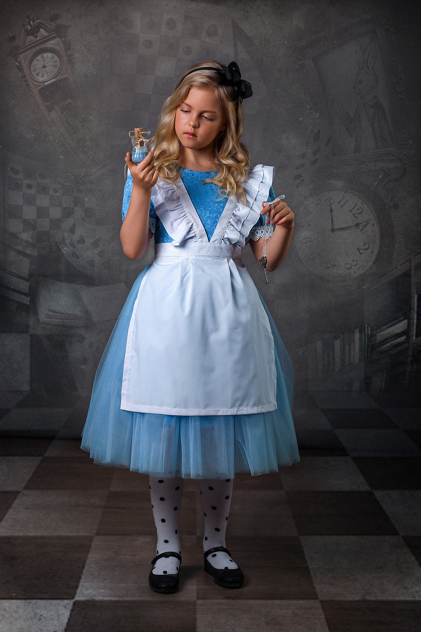 Полина в стране чудес. Фотограф Минск Юлия Войнич