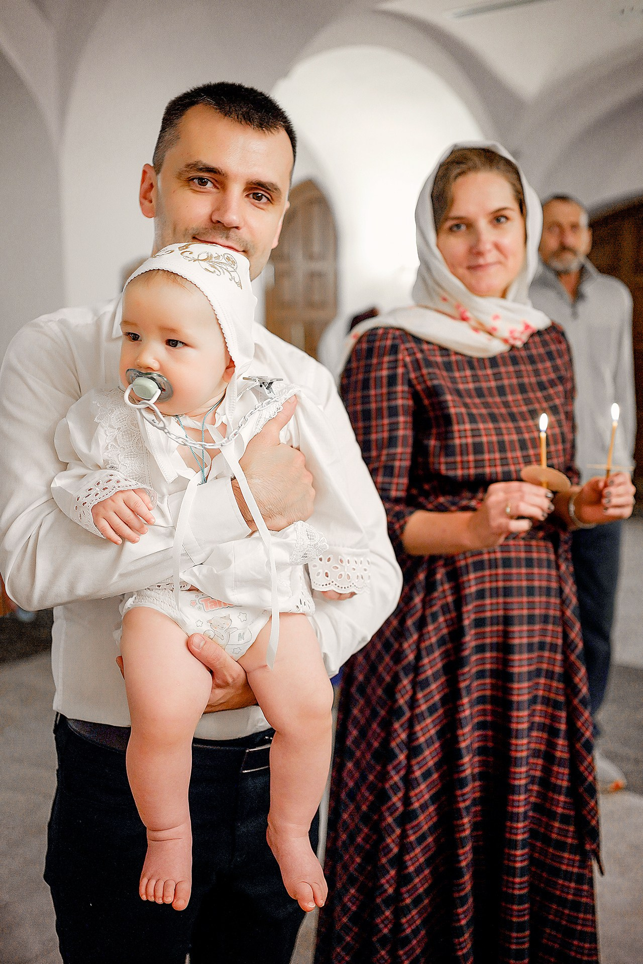 Таинство Крещения в храме Живоначальной Троицы в Троицке. Семейный и детский фотограф в Москве Екатерина Офицерова