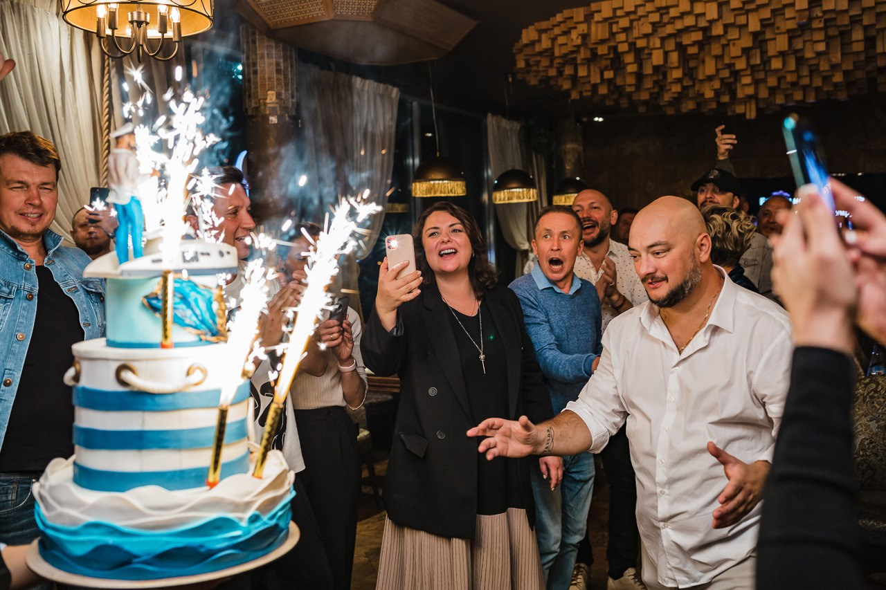 Топовый фотограф свадебный в Москве. Фотограф в России, Семейный фотограф, репортажный фотограф, детский фотограф, портретный фотограф, контент фотограф, универсальный фотограф