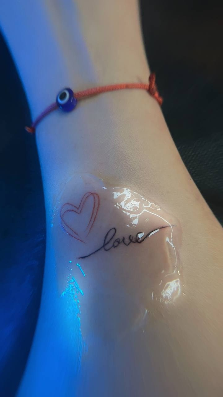 Оксана. Студия перманентного макияжа, косметологии и массажа SYMMETRY в Москве, м. Киевская