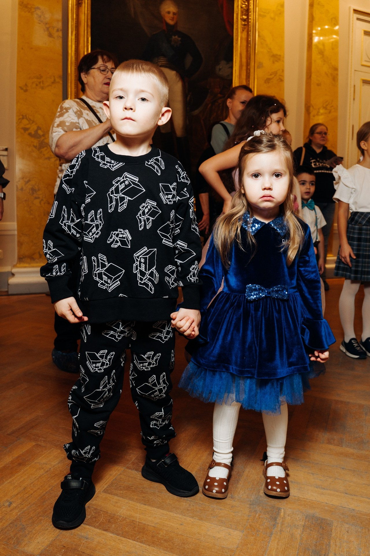 Дети | Новогодняя елка. Репортажный фотограф Санкт-Петербург