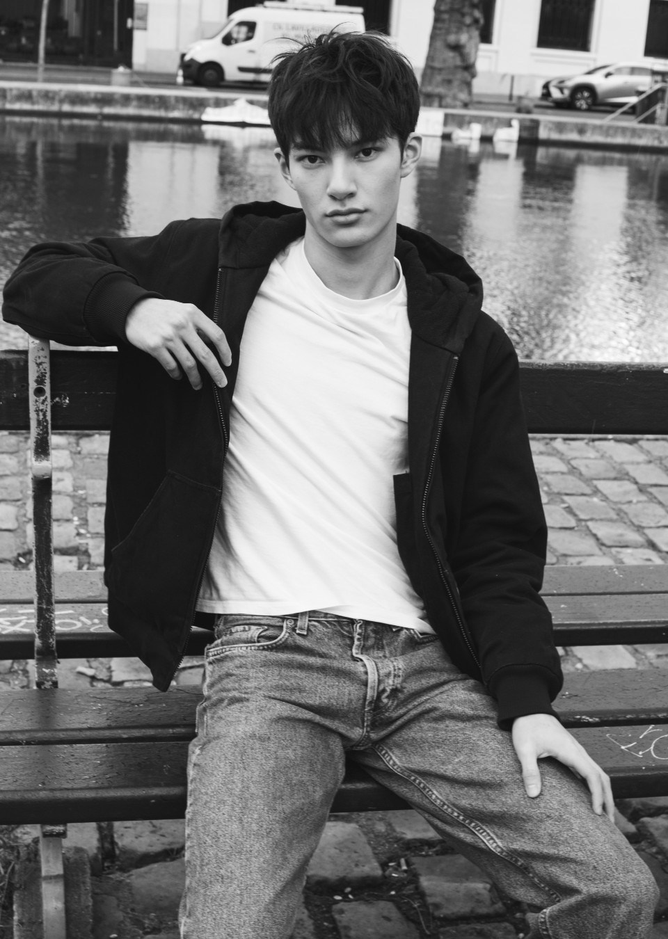 Benjamin. Axis model management
