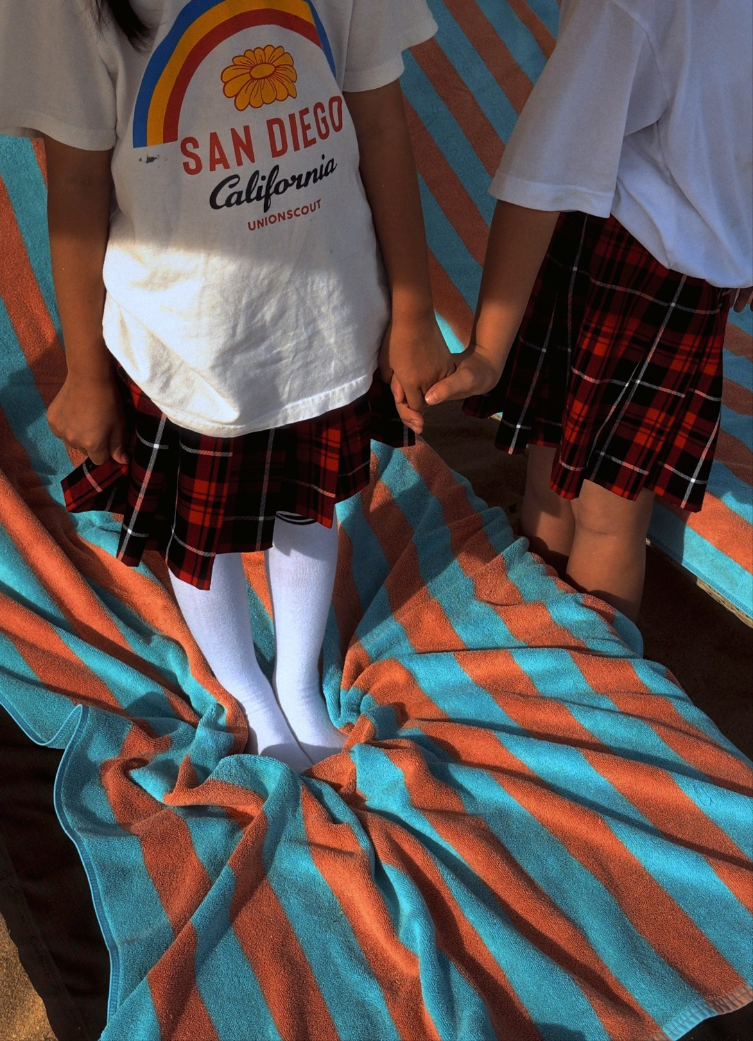 Современная концептуальная фотография о теле, уязвимости и идентичности. Визуальная практика на стиле честности, пост-иронии и искусства.Рекламная фотография, Концептуальная фотография, Современный художник, Психология, Коммерческий фотограф, Репортажный фотограф, Стрит фотография, Арт, Сюрреализм, Мобильная фотография, Снято на айфон, Дима Бурза