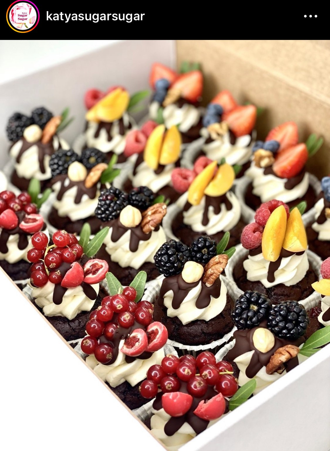 Капкейки фуршетные. Katyasugarsugar капкейки, зефир, торты Москва