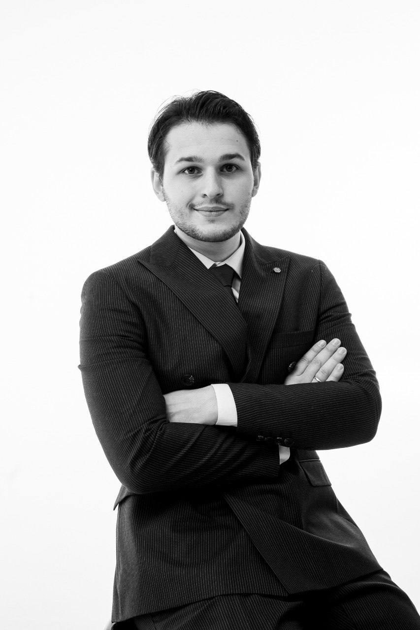 Ведущий Мельник дум. Подрядчики и друзья сети свадебных площадок House for wedding