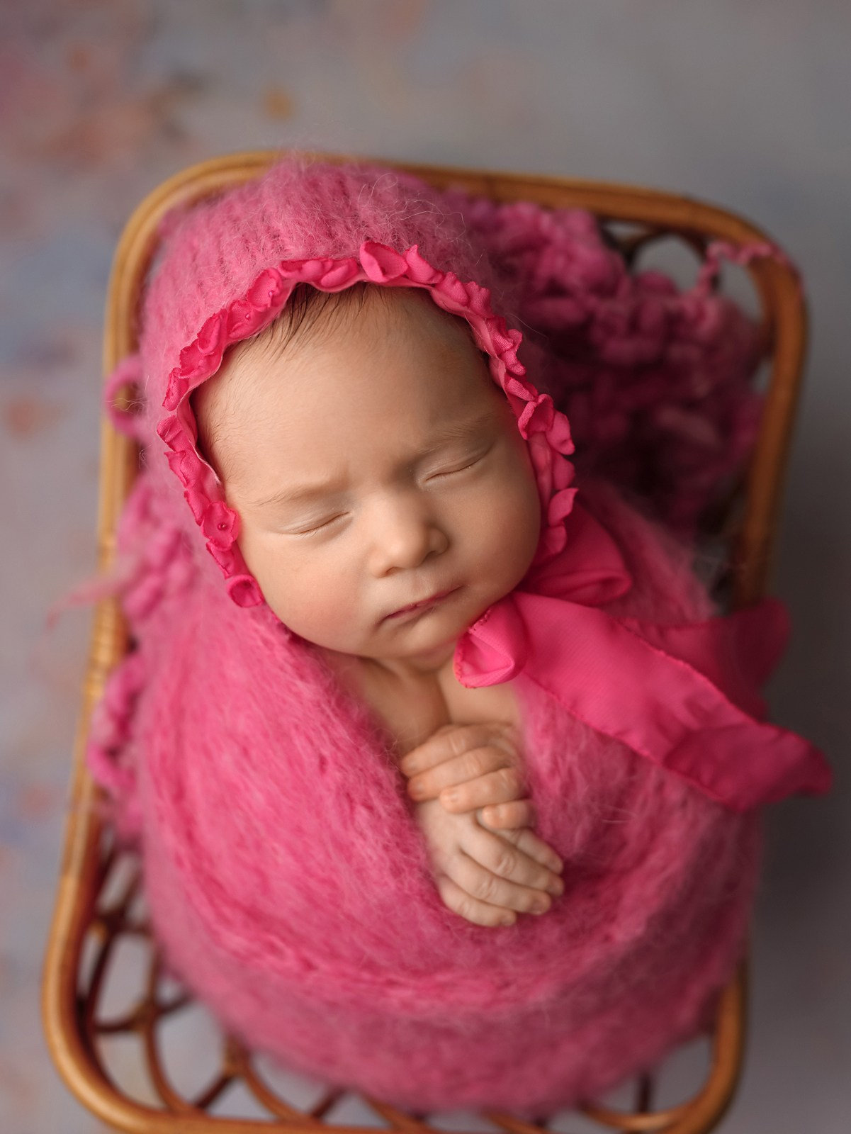 Newborn. Фотограф новорождённых в Казани Нейля Гильмутдинова ньюборн