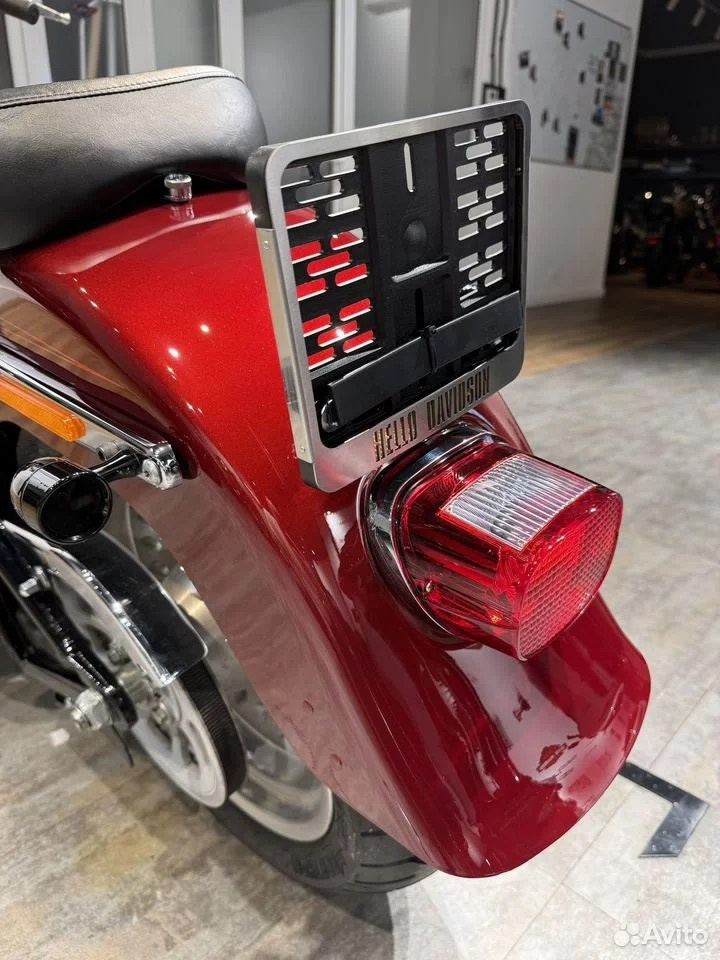 Купить Harley-Davidson Fat Boy (Red Hot Sunglo) (Softail/Dyna) — подробнее на сайте. Hello Davidson, Москва. Только хорошие мотоциклы…