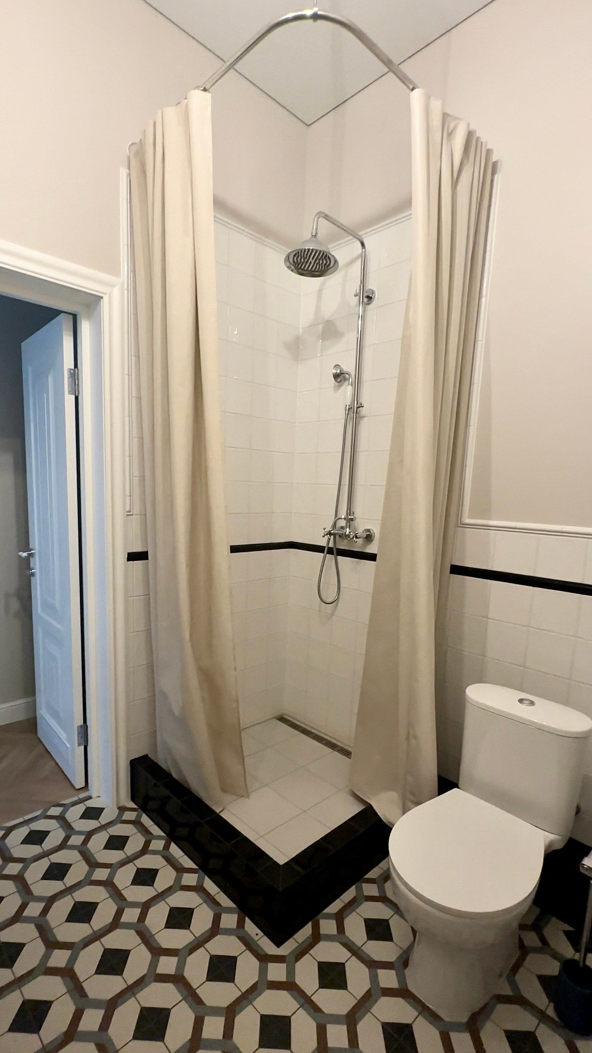 Сталинка на Среднеохтинском. Alina Ryzhankova Design