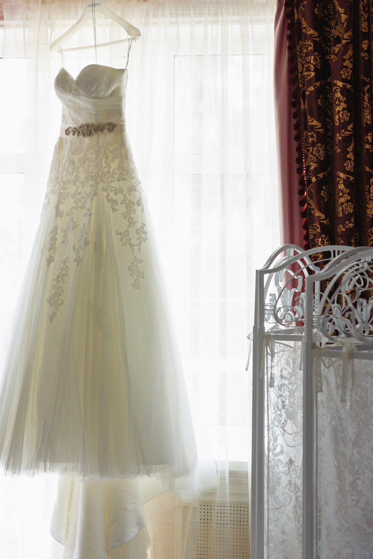 Свадьба в отеле «Фамилия» (Ягодное) | Стильная фотосессия с кабриолетом и яхтой | Фотограф из Тольятти и Самары. Фотограф в Москве, Тольятти, Самаре | Ню, будуар, свадебная съемка, интерьерная съемка | Андрей Демотченко