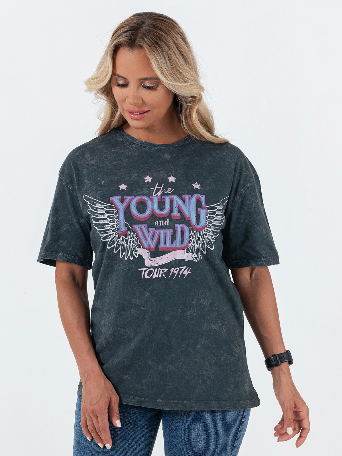 Женские футболки. Сборные фотосъёмки в Москве. фотосессии одежды.фотограф