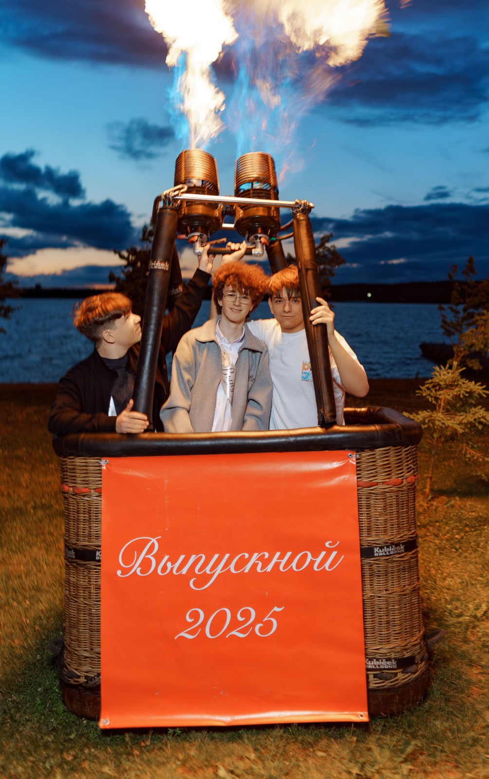 ВЫПУСКНЫЕ. Фотограф и видеограф для бизнеса в Москве — фуд, рестораны, интерьер, контент | Sizov Studio