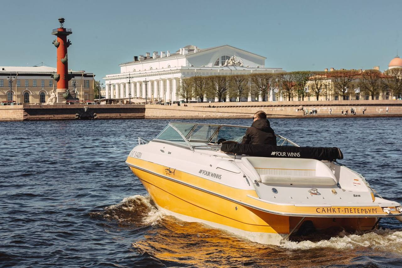 Катер «Скат». SPB Rent Boats|аренда катеров и теплоходов