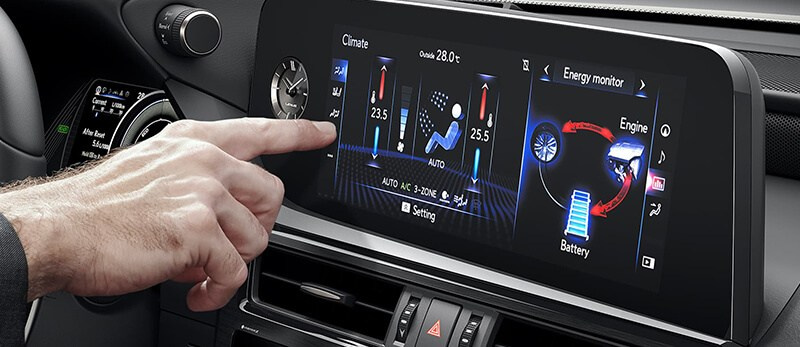 Transfer from/to the airport in Warsaw by Lexus ES Business Class