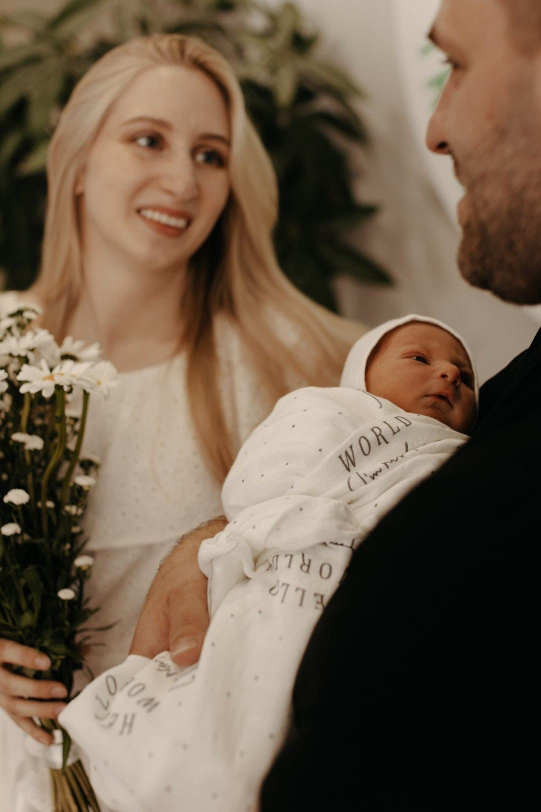 Выписка из Зеленоградского роддома. Свадебный и семейный фотограф Скрынник Светлана