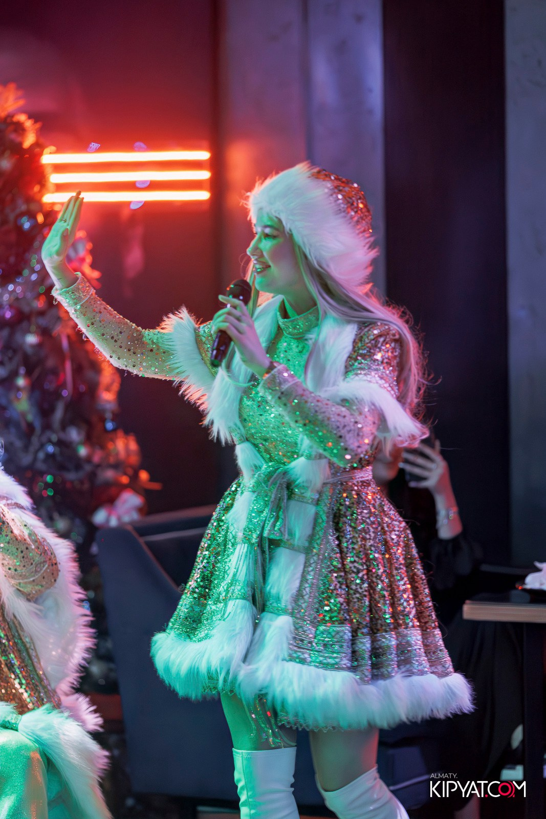 УХО И МЕДВЕДЬ НА ГАГАРИНА. КИПЯТКОМ АЛМАТЫ! Фотосъемка мероприятий в Алматы