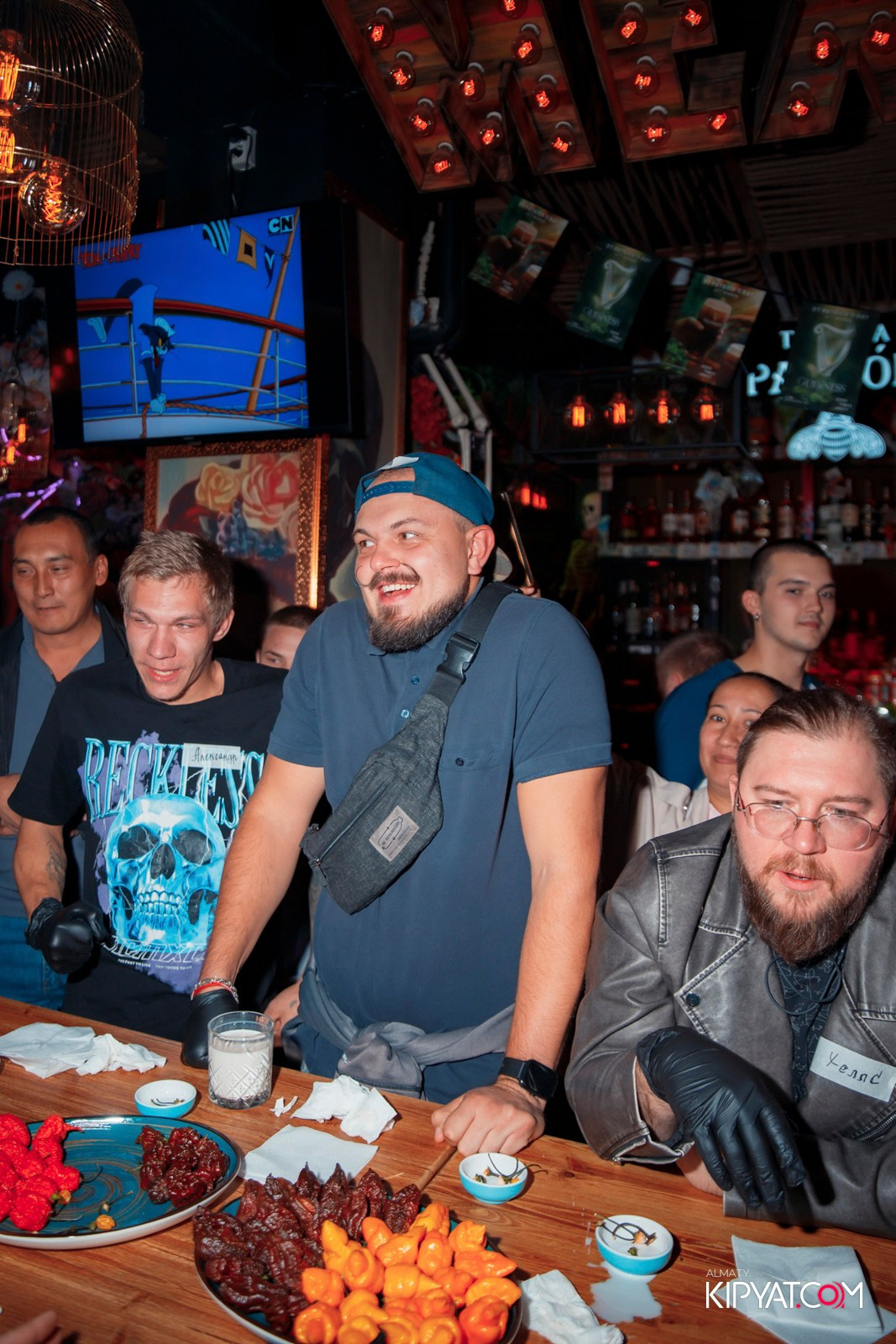 SUPER HOT CHELLENGE ОТ ДУША ПЕРЦА В VICTORY MEXICO. КИПЯТКОМ АЛМАТЫ!