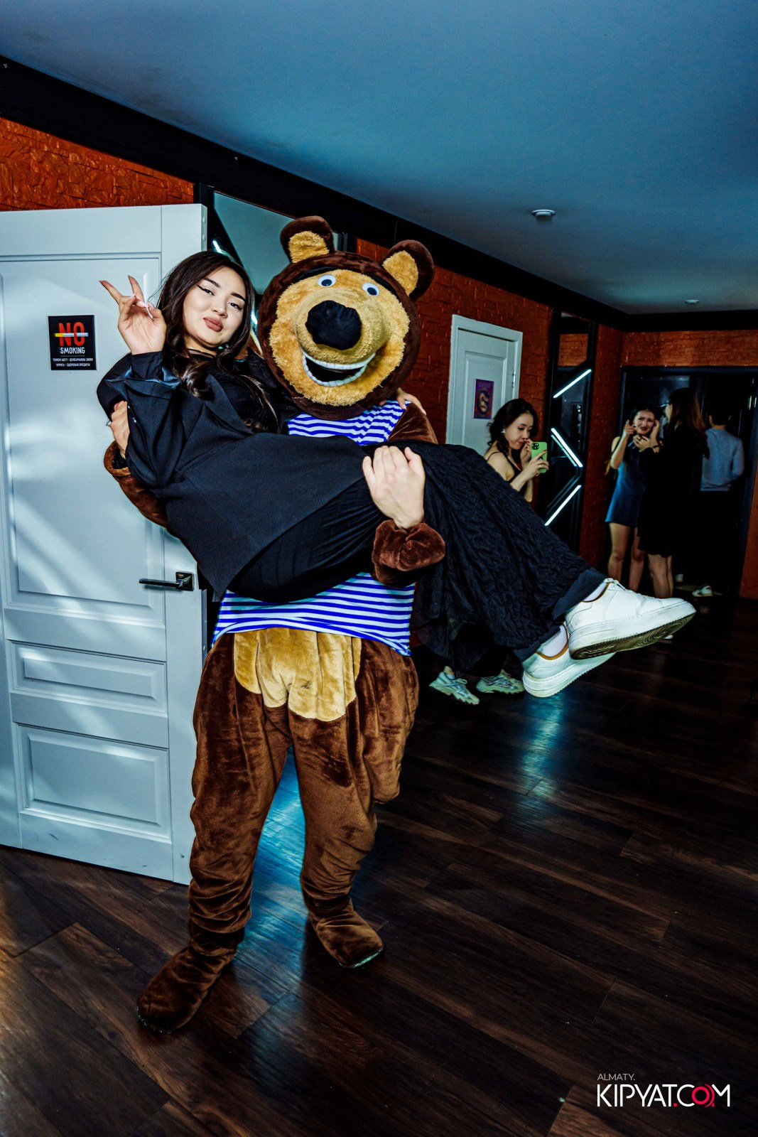 УХО И МЕДВЕДЬ НА САИНА. КИПЯТКОМ АЛМАТЫ!