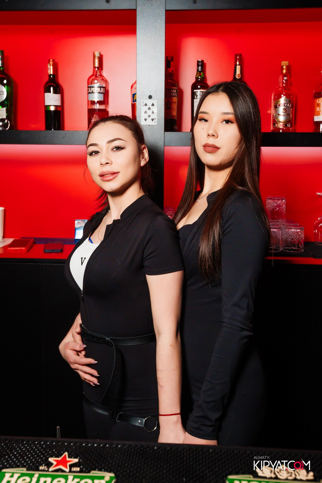 UYAT EMES BAR. КИПЯТКОМ АЛМАТЫ!