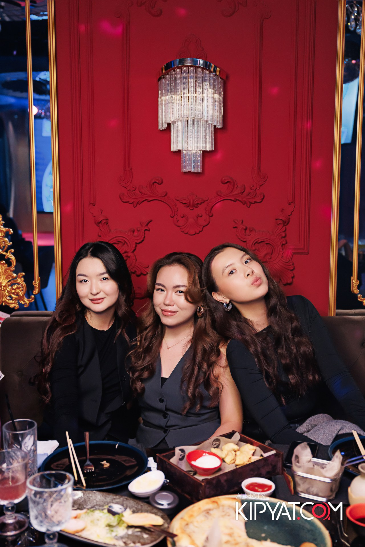 ЗАЯ НА БИС!. КИПЯТКОМ АЛМАТЫ!