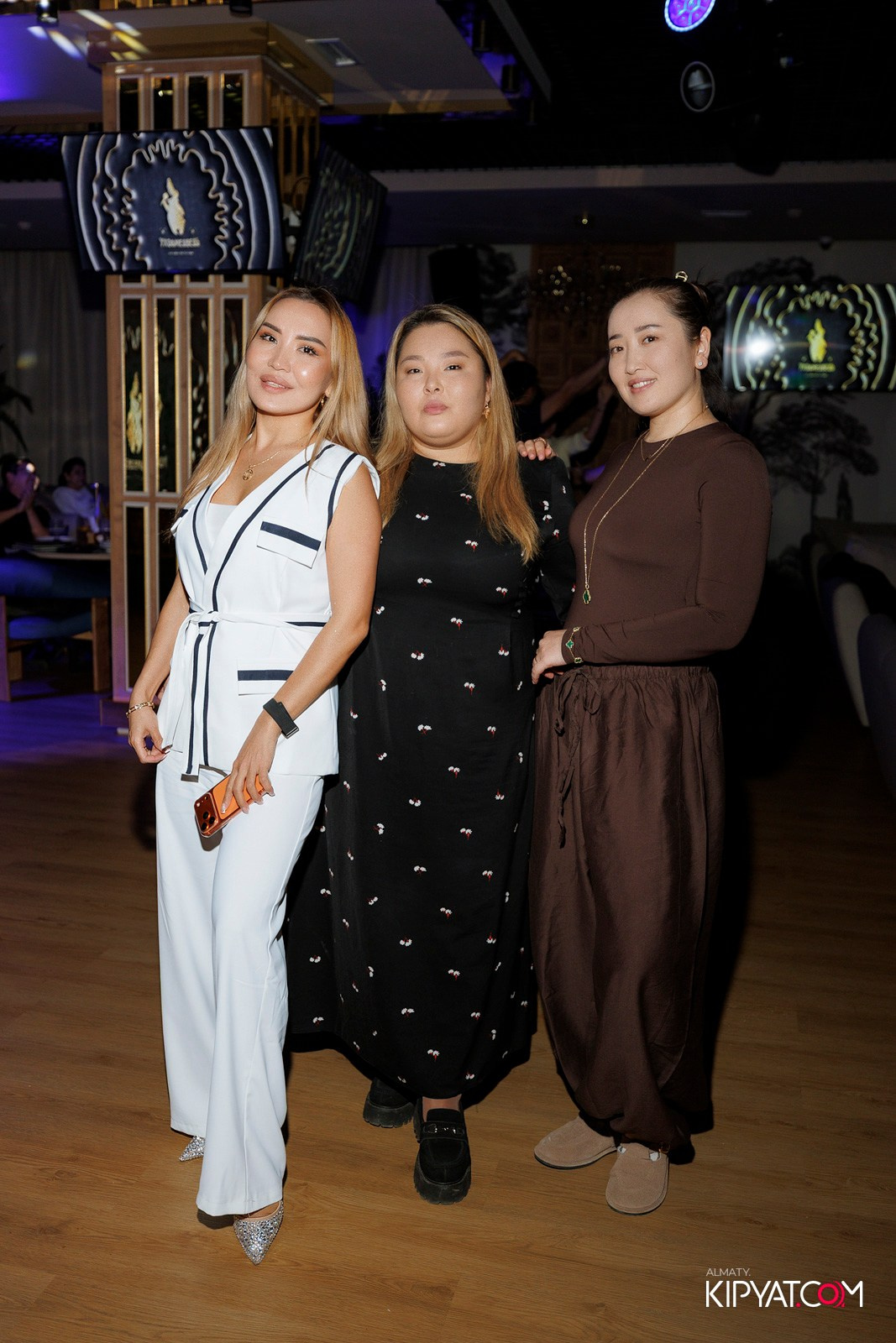 УХО И МЕДВЕДЬ НА КУРМАНАГАЗЫ. КИПЯТКОМ АЛМАТЫ! Фотосъемка мероприятий в Алматы