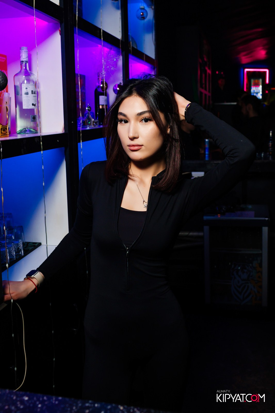 UYAT EMES BAR. КИПЯТКОМ АЛМАТЫ!