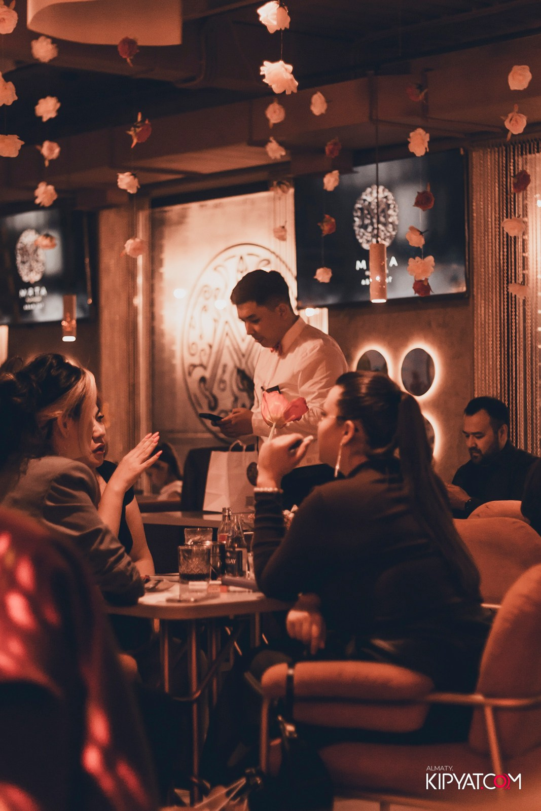 МЯТА PLATINUM НА АБАЯ. КИПЯТКОМ АЛМАТЫ! Фотосъемка мероприятий в Алматы