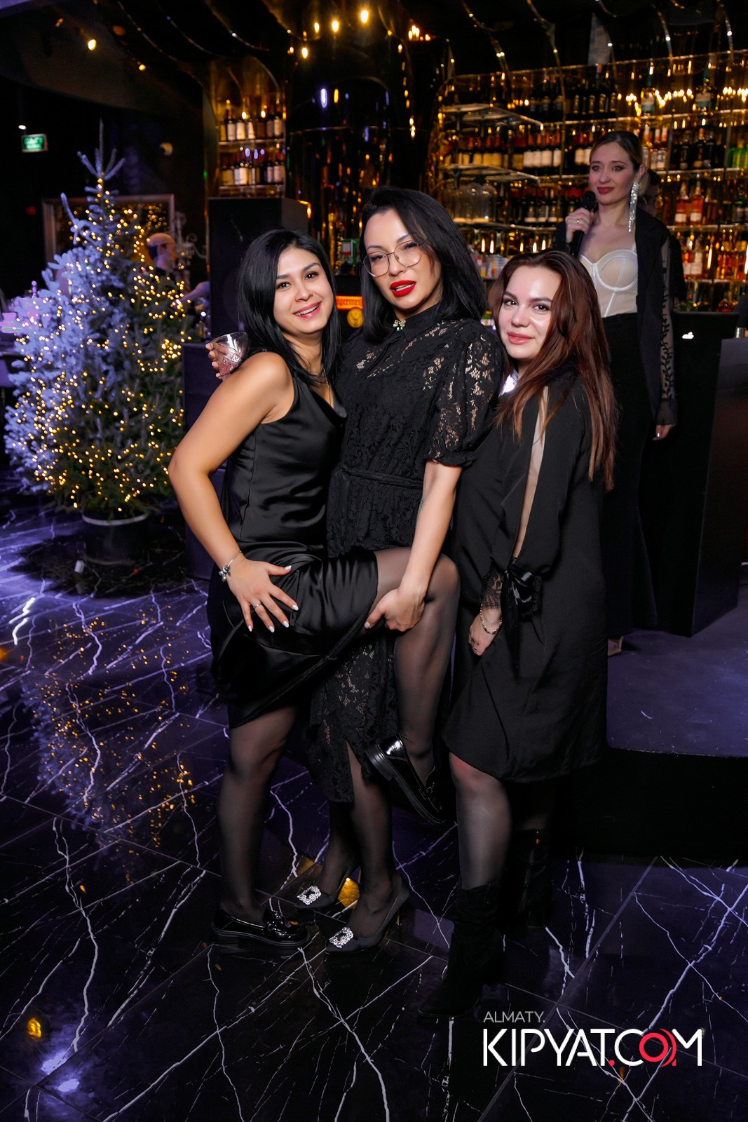 MOOD KARAOKE&TERRACE. КИПЯТКОМ АЛМАТЫ!