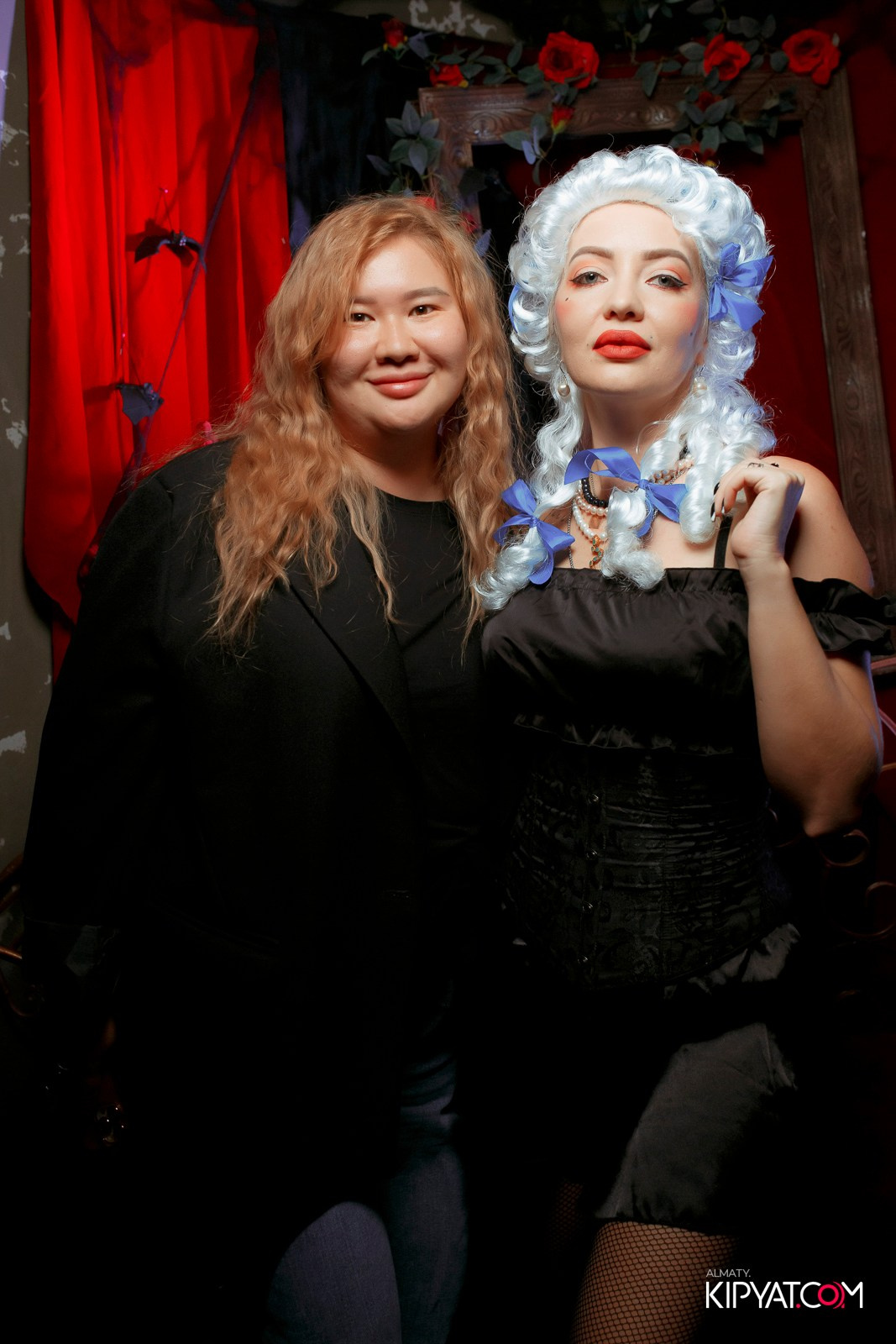 БАЛ НЕЧИСТИ В HIT RETRO. КИПЯТКОМ АЛМАТЫ!