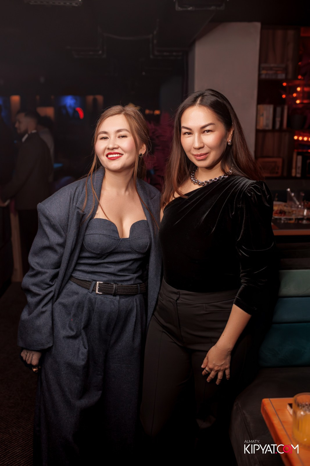 SANTA RAVE В НОЧНОМ КЛУБЕ SANTA BARBARA. КИПЯТКОМ АЛМАТЫ!