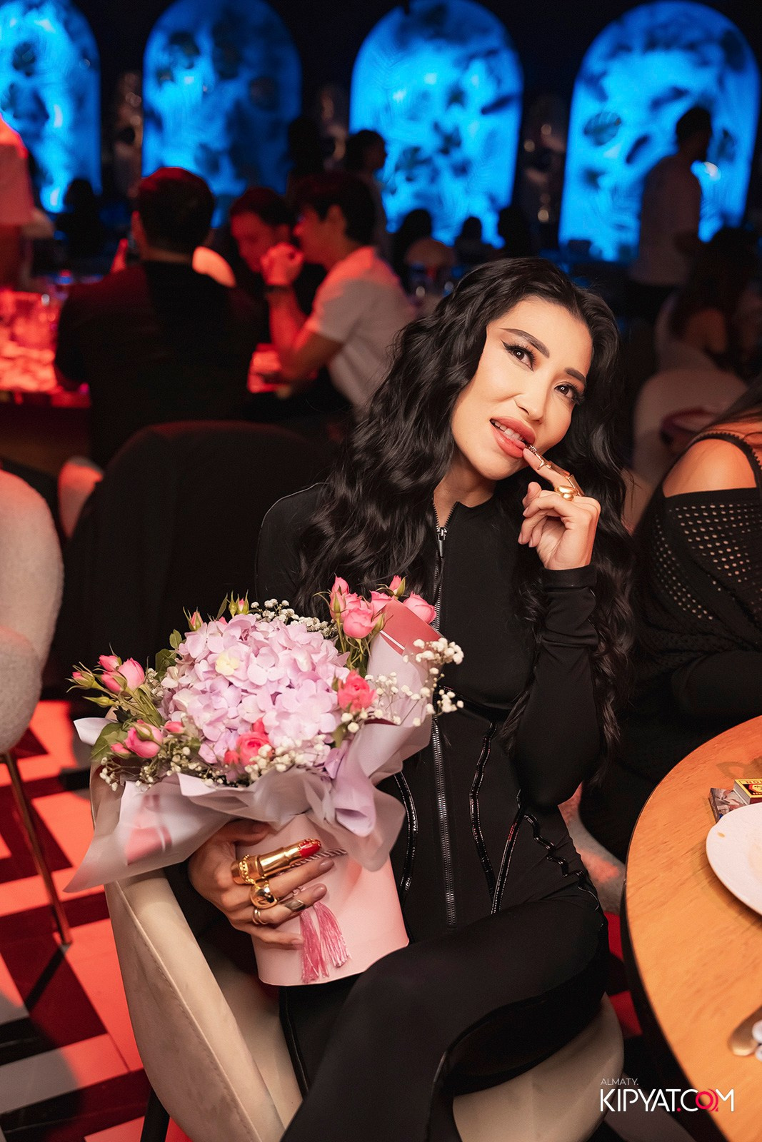 QUEEN. КИПЯТКОМ АЛМАТЫ!