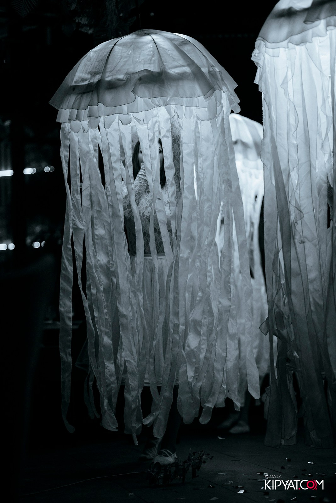 FRIENDS BAR & TERRACE. КИПЯТКОМ АЛМАТЫ!