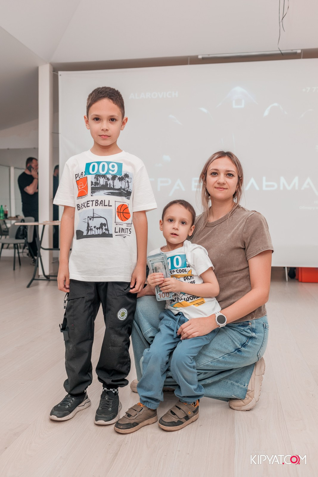 КВЕСТ-ШОУ ALAROVICH ИГРА В КАЛЬМАРА. КИПЯТКОМ АЛМАТЫ!