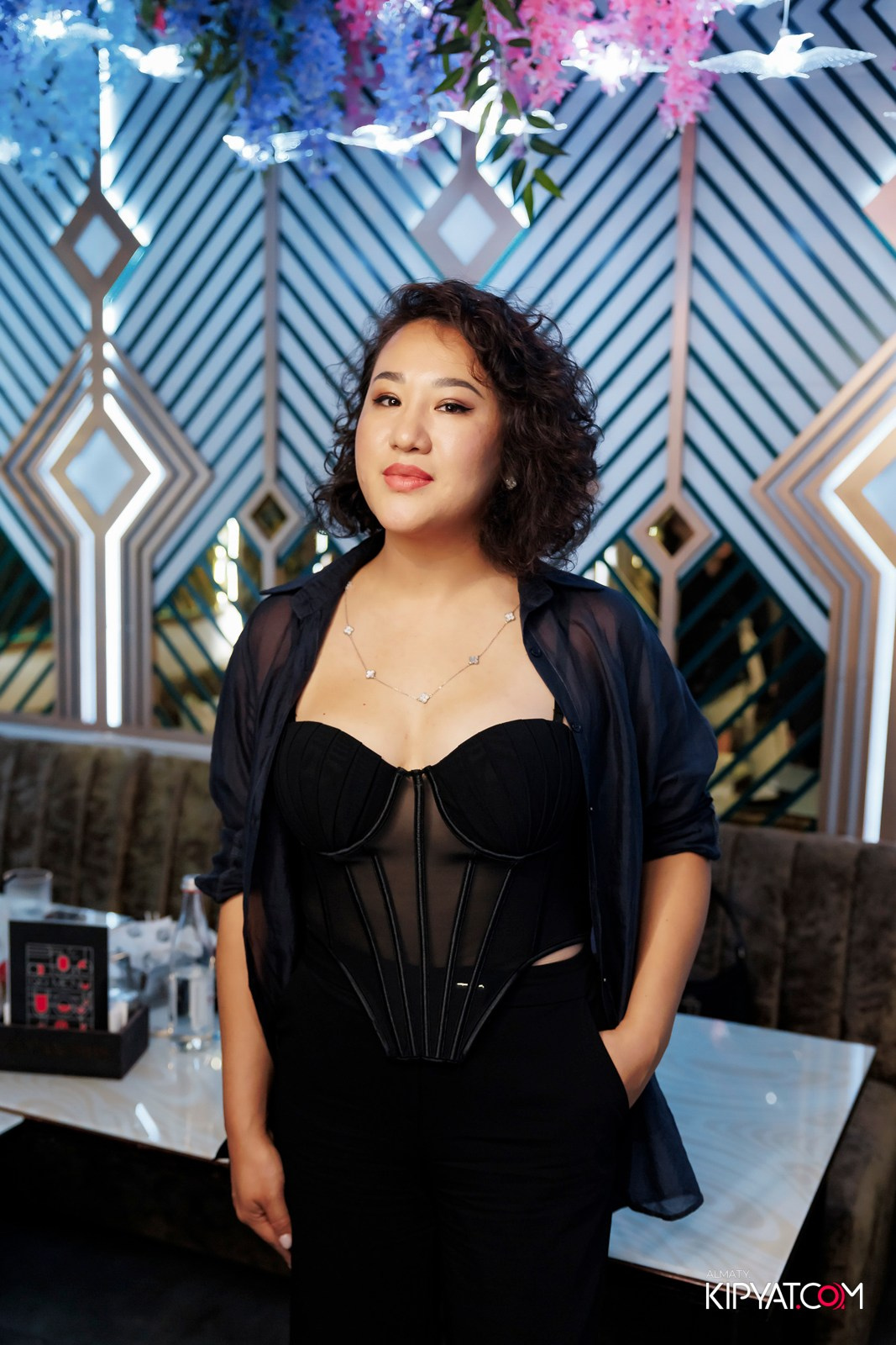 ЗАЯ, НА БИС. КИПЯТКОМ АЛМАТЫ!