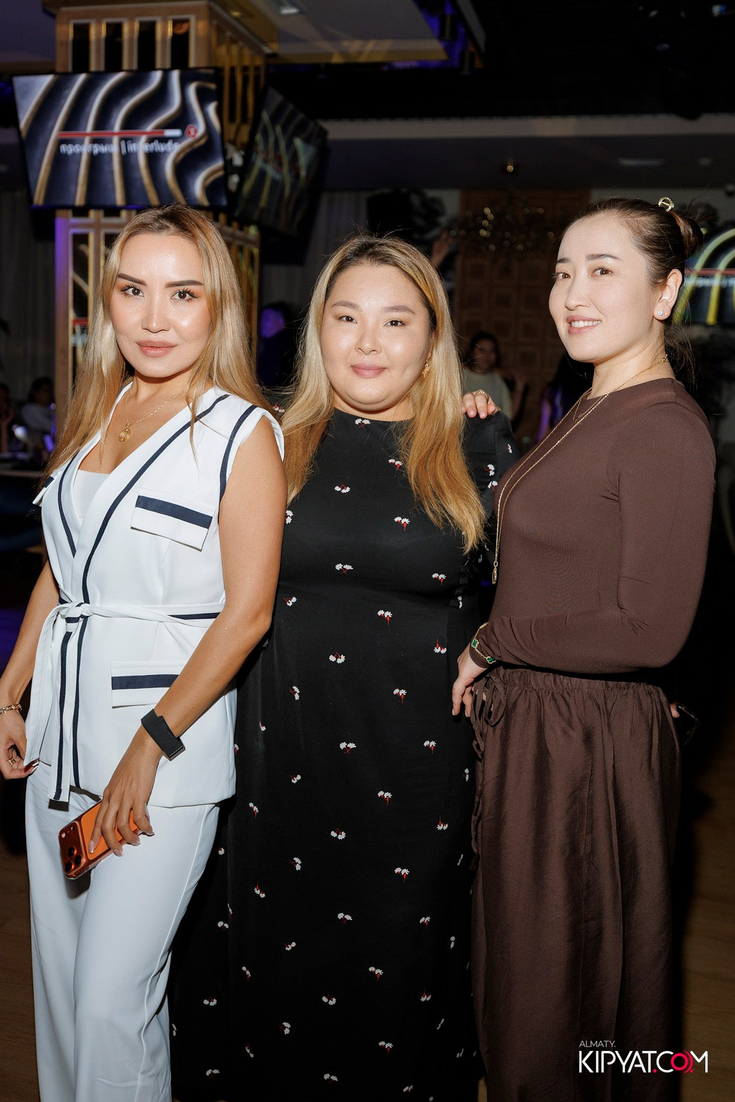 УХО И МЕДВЕДЬ НА КУРМАНАГАЗЫ. КИПЯТКОМ АЛМАТЫ! Фотосъемка мероприятий в Алматы